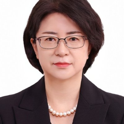 Portrait von Generalkonsulin Eunjeong Kim