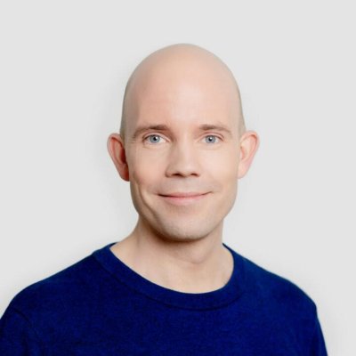 Portrait von Pink Büchsenschütz, Sprecher auf 8. Kreativwirtschaftstag