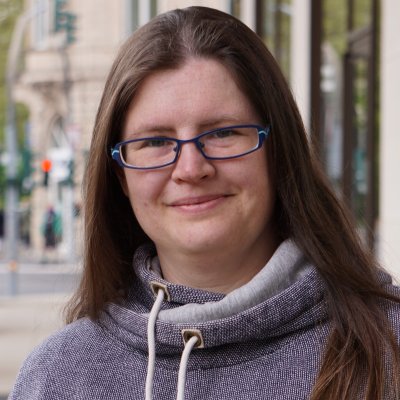 Portrait von Claudia Stricker 