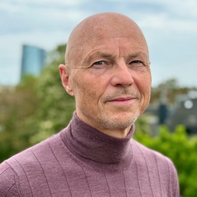 Portrait von Dr. Philipp Nimmermann